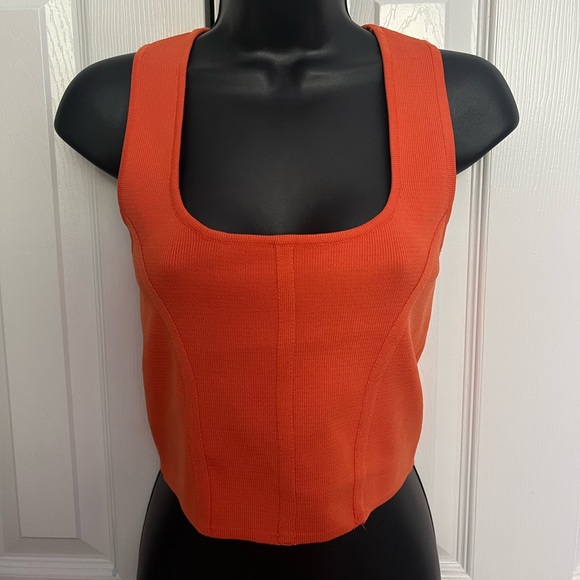 Orange tank top - Picture 1 of 4